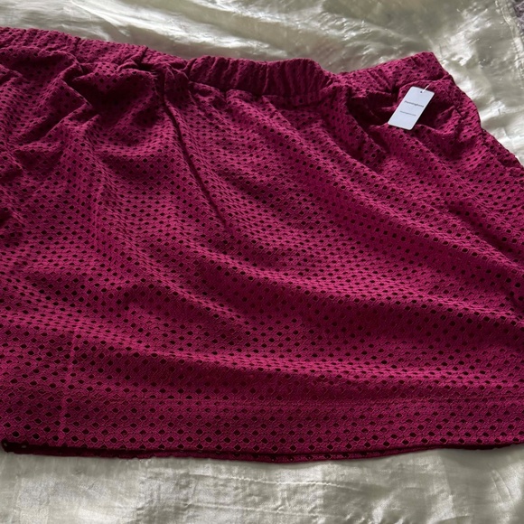 LACE SKIRT, ANEMONE (Wine), SIZE 4X, 24 INCH LENGTH, COTTON NYLON BLEND, POCKETS - Picture 5 of 9